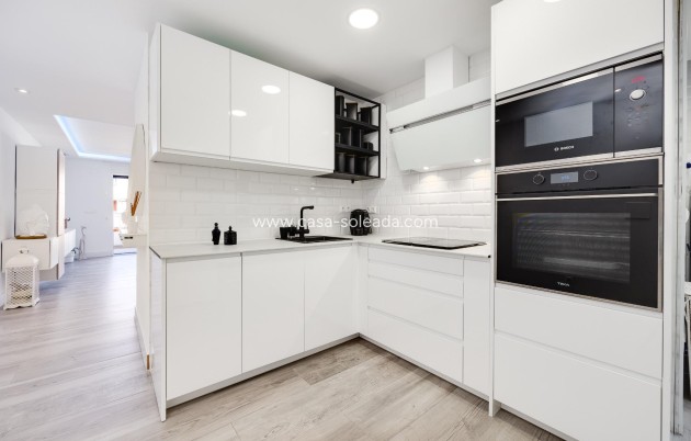 Wiederverkauf - Wohnung - Torrevieja - Acequion