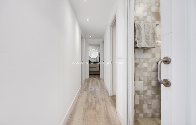 Wiederverkauf - Wohnung - Torrevieja - Acequion