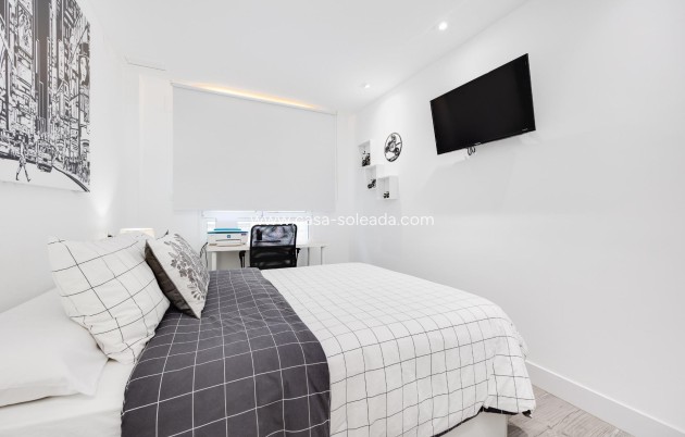 Wiederverkauf - Wohnung - Torrevieja - Acequion