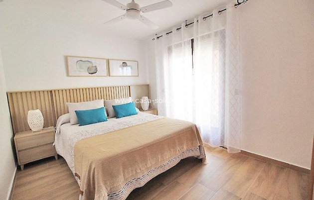 Resale - Apartment / flat - Guardamar del Segura - Pueblo