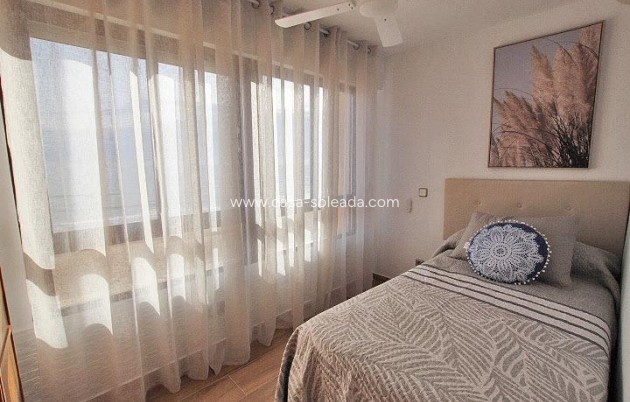 Resale - Apartment / flat - Guardamar del Segura - Pueblo