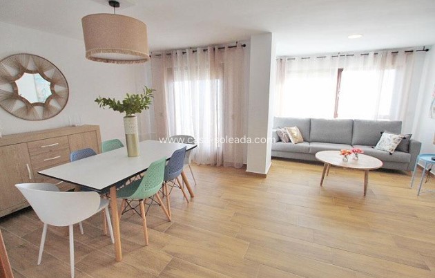 Resale - Apartment / flat - Guardamar del Segura - Pueblo