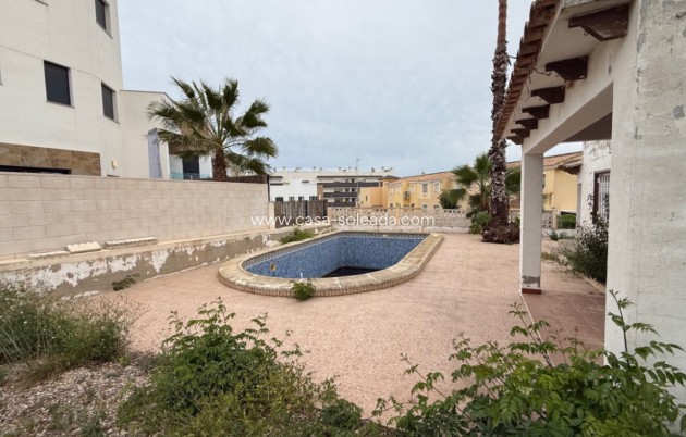 Herverkoop - Villa - Orihuela - Inland