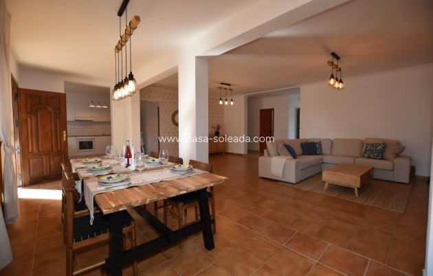 Wiederverkauf - Country Property/Finca - Algorfa - Inland