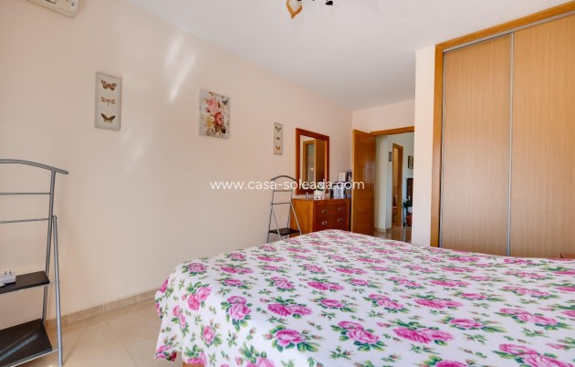 Wiederverkauf - Villa - Torrevieja - Aguas nuevas