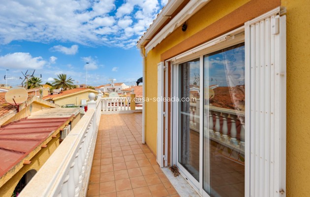 Wiederverkauf - Villa - Torrevieja - Aguas nuevas