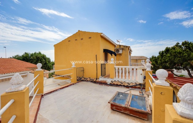 Wiederverkauf - Villa - Torrevieja - Aguas nuevas