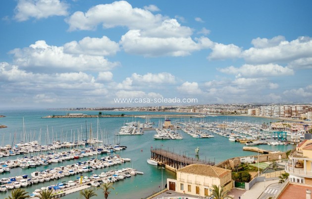 Wiederverkauf - Villa - Torrevieja - Aguas nuevas