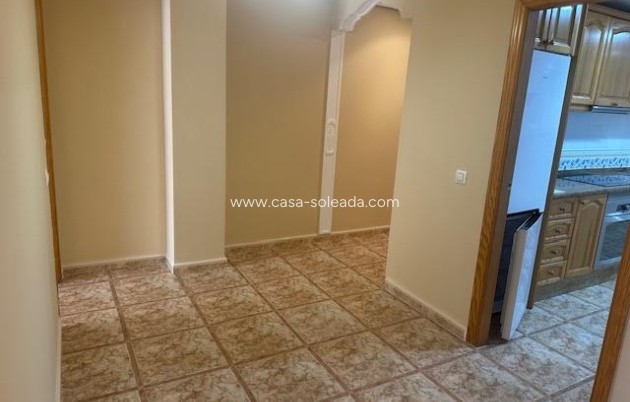 Resale - Apartment / flat - Torrevieja - Center
