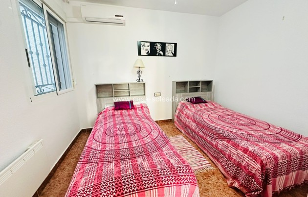 Herverkoop - Bungalow - Orihuela - Inland