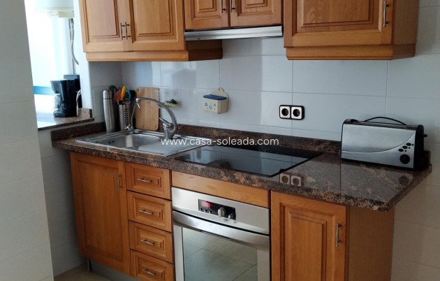 Herverkoop - Appartement / flat - Torrevieja - Playa De Los Naufragos
