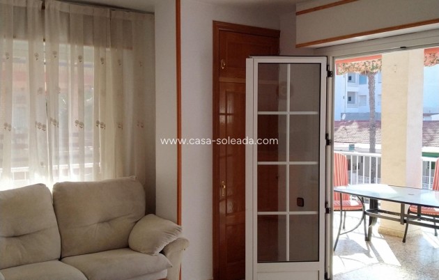 Herverkoop - Appartement / flat - Torrevieja - Playa De Los Naufragos