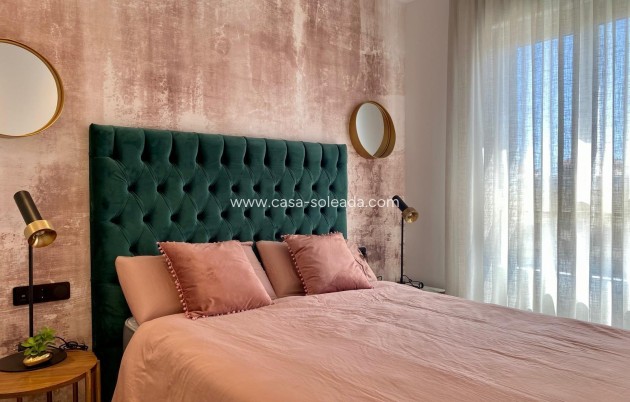 Herverkoop - Appartement / flat - Torrevieja - Punta Prima