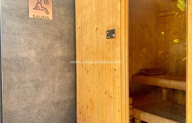Herverkoop - Appartement / flat - Torrevieja - Punta Prima