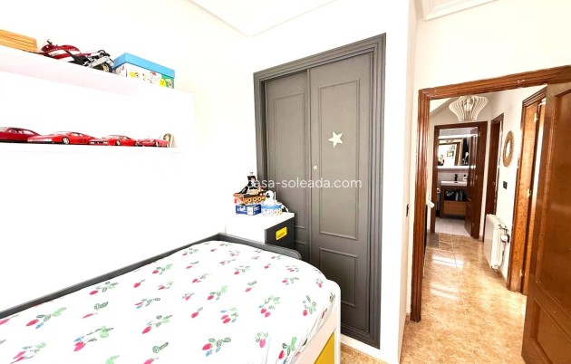 Herverkoop - Villa - Orihuela Costa - Villamartín