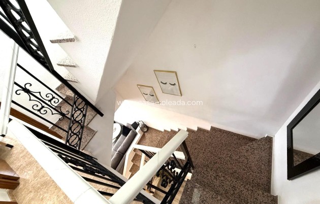 Herverkoop - Villa - Orihuela Costa - Villamartín