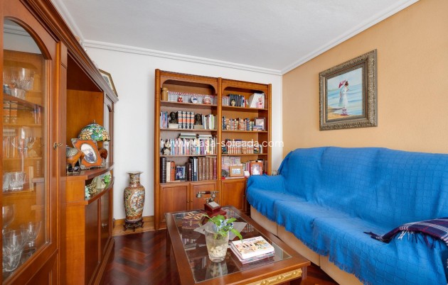 Wiederverkauf - Villa - Torrevieja - Aguas nuevas