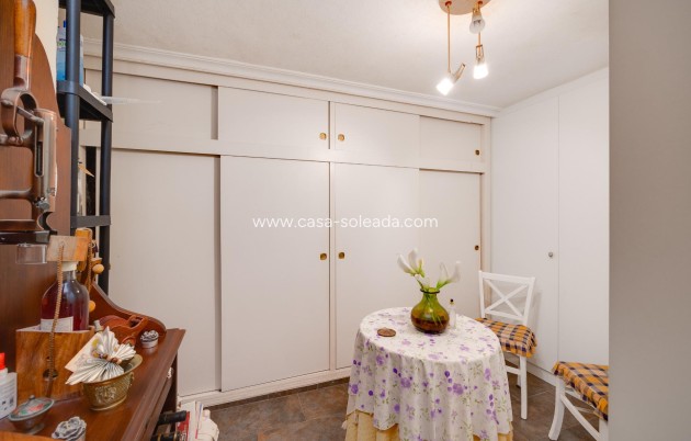 Wiederverkauf - Villa - Torrevieja - Aguas nuevas