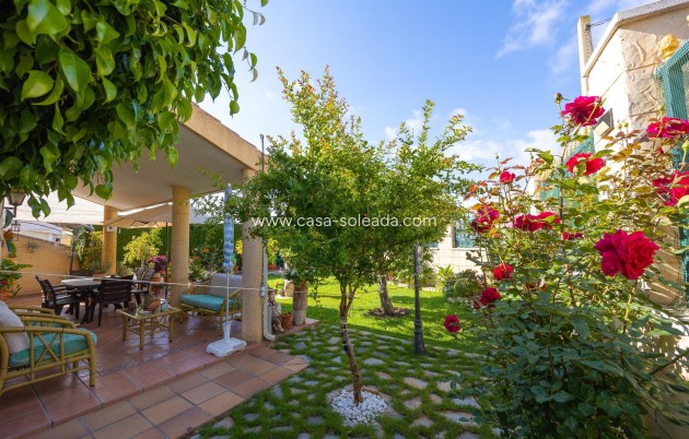 Wiederverkauf - Villa - Torrevieja - Aguas nuevas