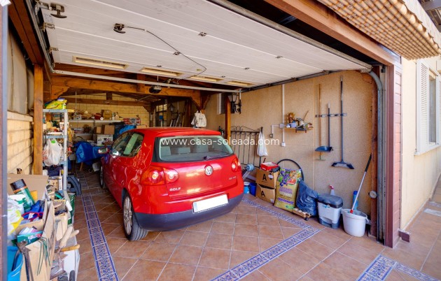 Wiederverkauf - Villa - Torrevieja - Aguas nuevas