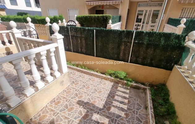 Wiederverkauf - Bungalow - Torrevieja - Playa De La Mata