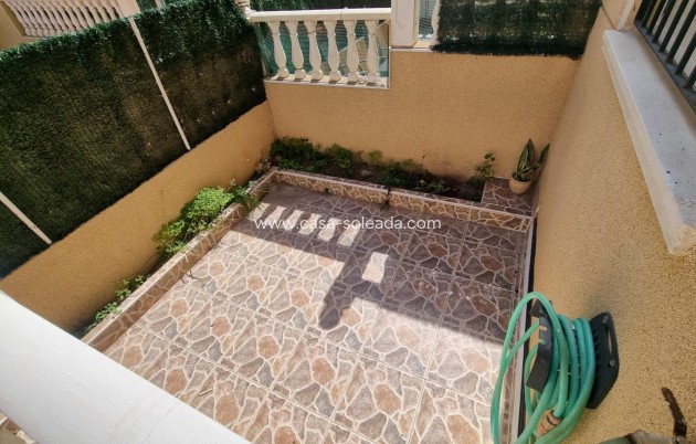Wiederverkauf - Bungalow - Torrevieja - Playa De La Mata