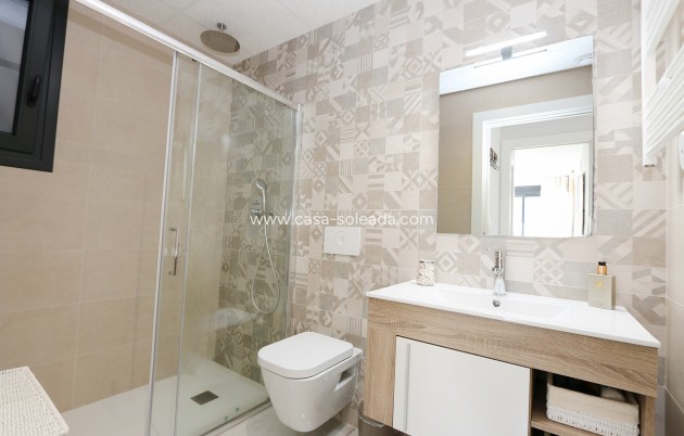 Wiederverkauf - Wohnung - Orihuela Costa - Costa Blanca