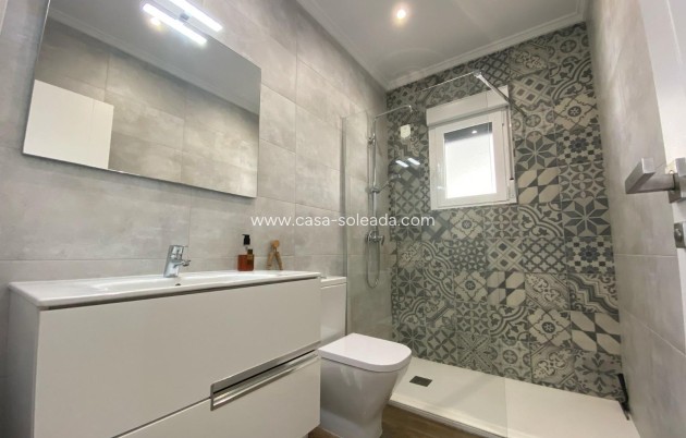 Herverkoop - Villa - Orihuela Costa - Costa Blanca