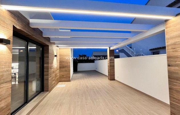 Herverkoop - Villa - Orihuela Costa - Costa Blanca
