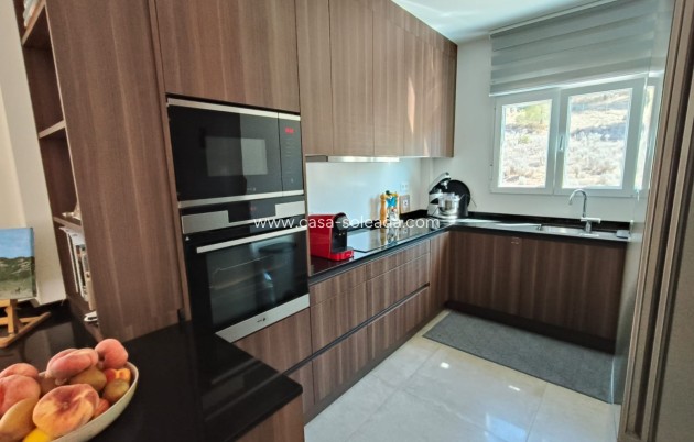 Resale - Villa - La Romana - Inland