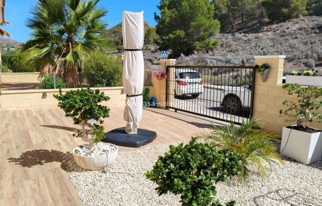Resale - Villa - La Romana - Inland