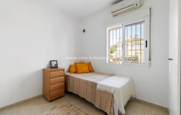 Herverkoop - Villa - Orihuela Costa - Villamartín