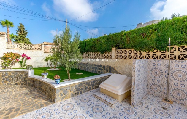 Herverkoop - Villa - Orihuela Costa - Villamartín