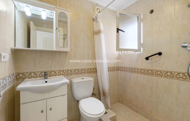 Herverkoop - Villa - Orihuela Costa - Villamartín
