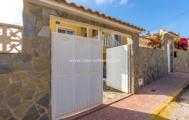 Herverkoop - Villa - Orihuela Costa - Villamartín