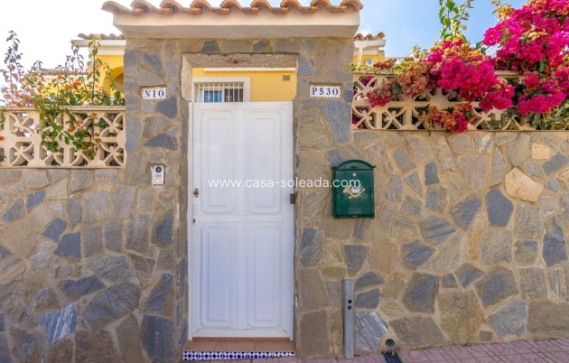 Herverkoop - Villa - Orihuela Costa - Villamartín
