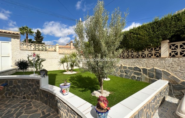 Herverkoop - Villa - Orihuela Costa - Villamartín