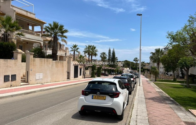Wiederverkauf - Wohnung - Orihuela Costa - Las Ramblas