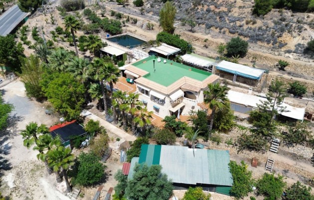 Wiederverkauf - Villa - La Nucía - Costa Blanca