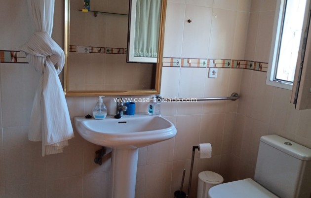 Wiederverkauf - Villa - La Nucía - Costa Blanca