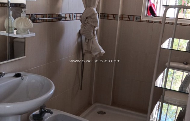 Wiederverkauf - Villa - La Nucía - Costa Blanca