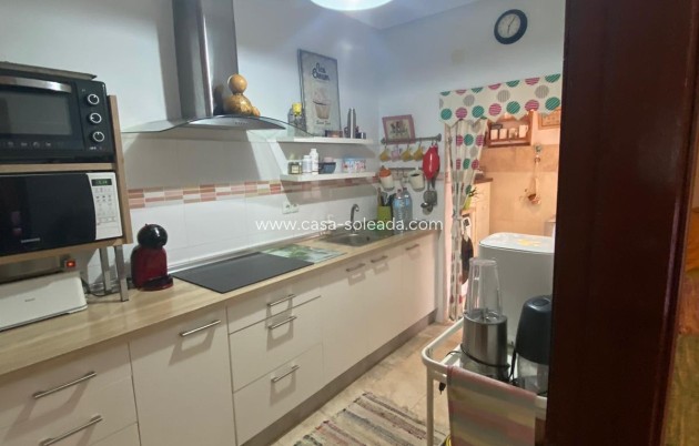 Wiederverkauf - Villa - Orihuela Costa - Punta Prima