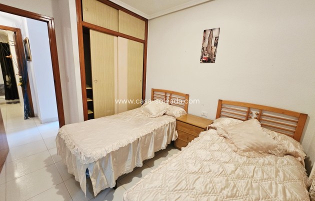 Herverkoop - Appartement / flat - Guardamar del Segura - Pueblo