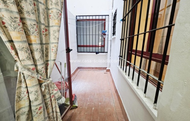 Herverkoop - Appartement / flat - Guardamar del Segura - Pueblo