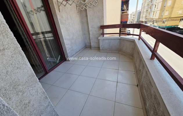 Herverkoop - Appartement / flat - Guardamar del Segura - Pueblo