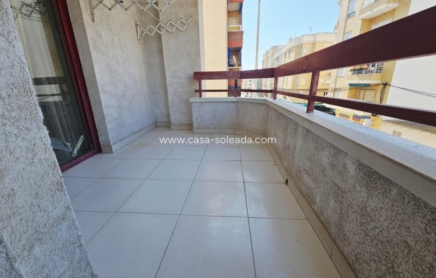 Herverkoop - Appartement / flat - Guardamar del Segura - Pueblo