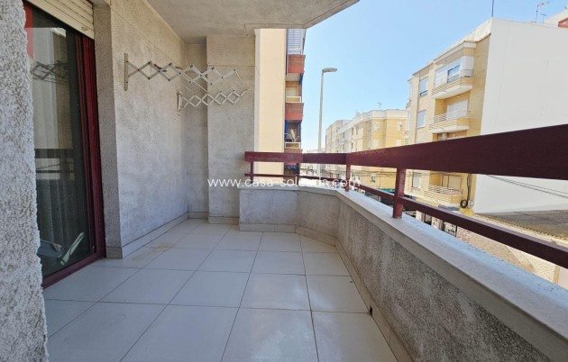 Herverkoop - Appartement / flat - Guardamar del Segura - Pueblo