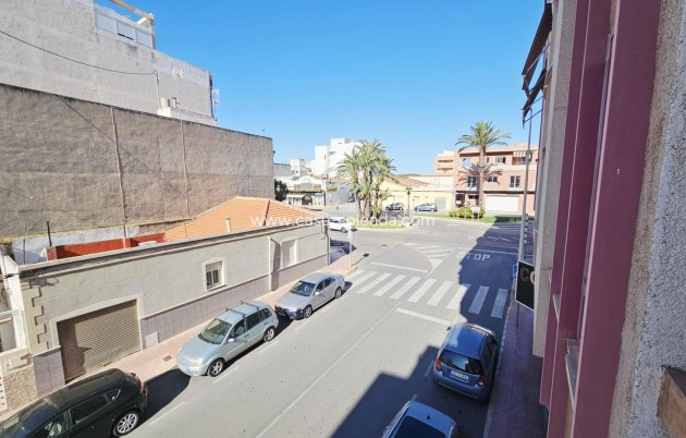 Herverkoop - Appartement / flat - Guardamar del Segura - Pueblo