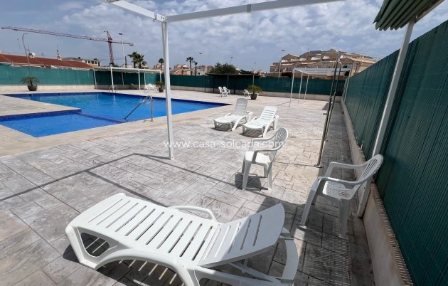 Herverkoop - Bungalow - Torrevieja - La Siesta