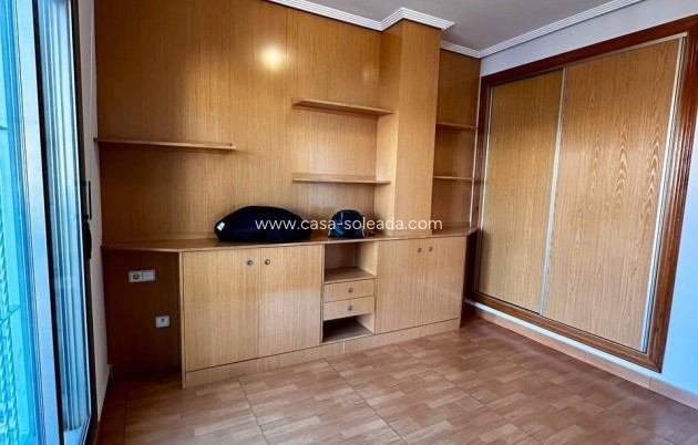 Herverkoop - Appartement / flat - Torrevieja - Estacion Autobuses
